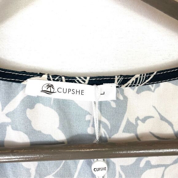 Nwt Cupshe Ariana Wrap Dress Floral Coverup size large - Picture 7 of 15